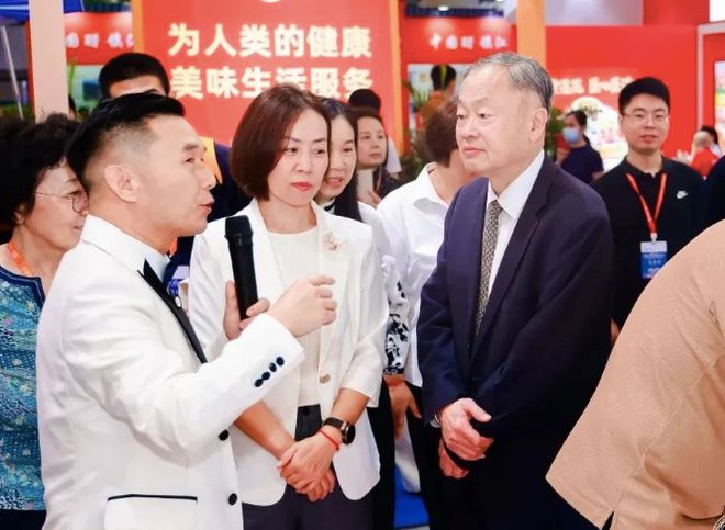 为魂开启小龙虾美食创业新蓝海冰球突破技巧